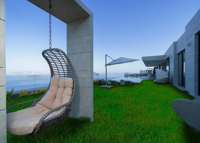 Villara Ultra Luxury Private Villa In Bodrum Daily Housekeeping Private Cook Chauffeur Service