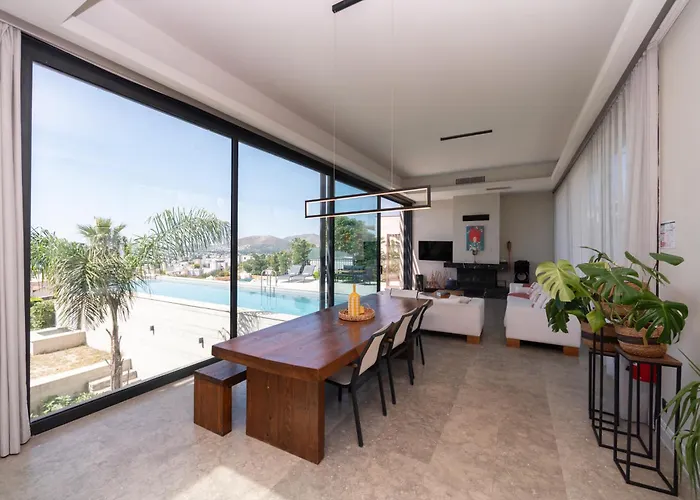Vistaport B - Luxury Villa With Private Pool And Sea View