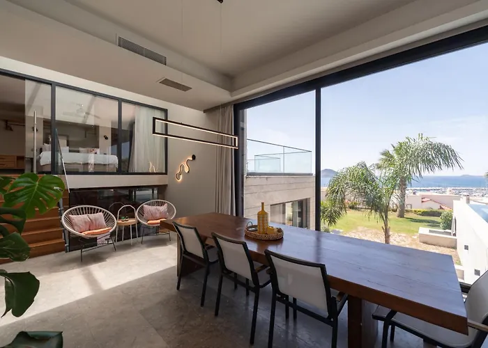 Vistaport A - Luxury Villa With Private Pool And Sea View