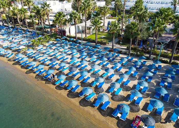 Nagi Beach Hotel